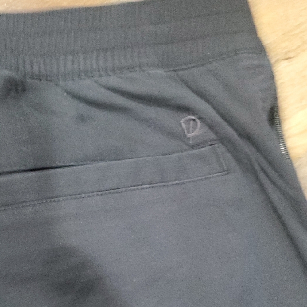 Du/er Black Tapered Athletic Pants Breathable Lightweight Soft Touch - Picture 10 of 10